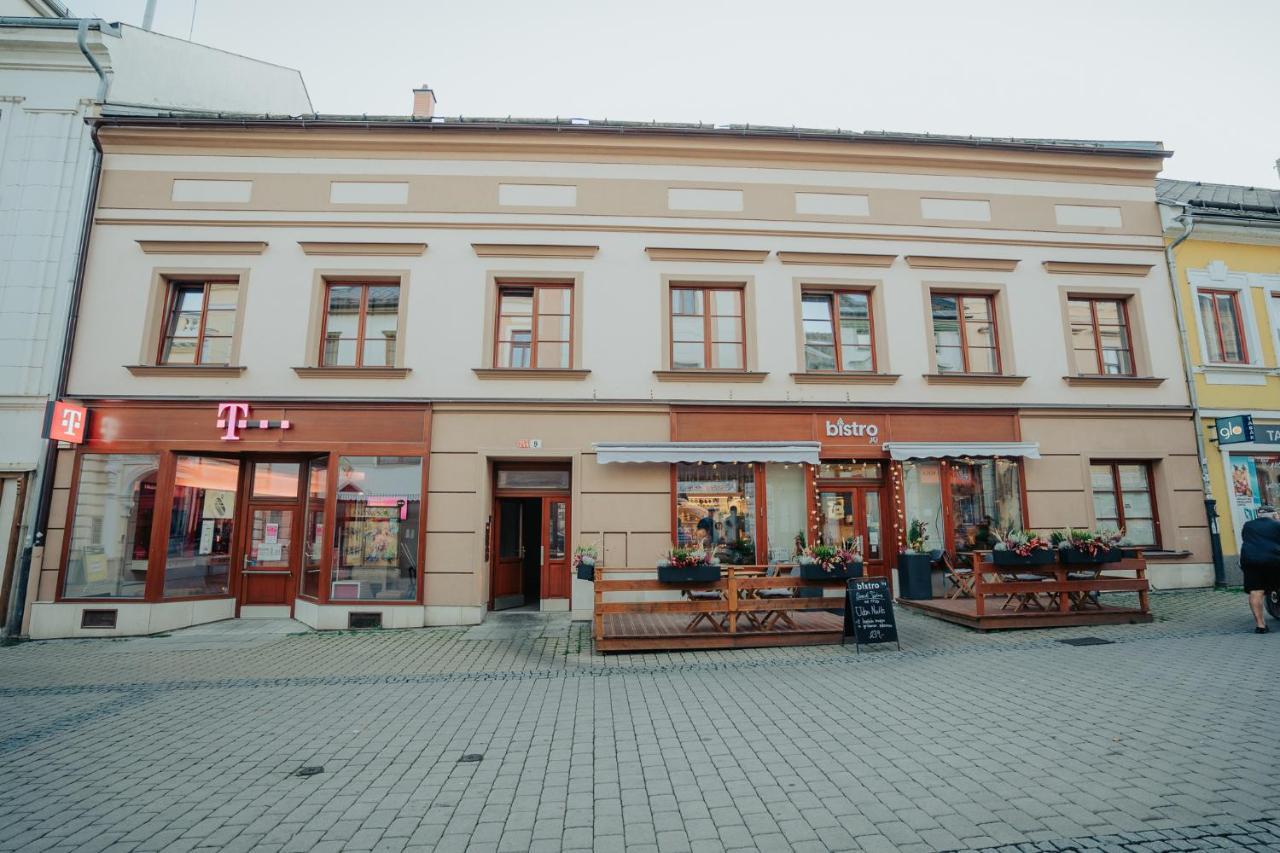 J&j Апартаменты *